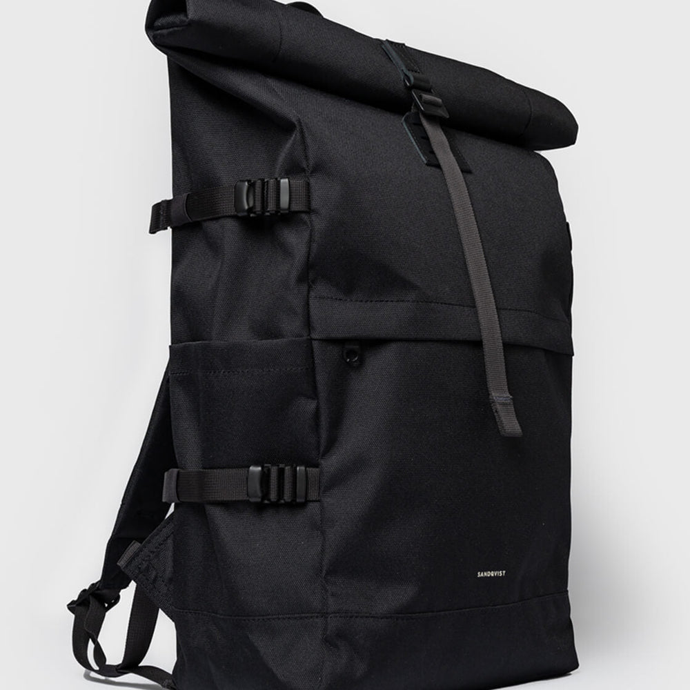 
                      
                        Sandqvist Backpack Rolltop L Icon black/black with black leather
                      
                    