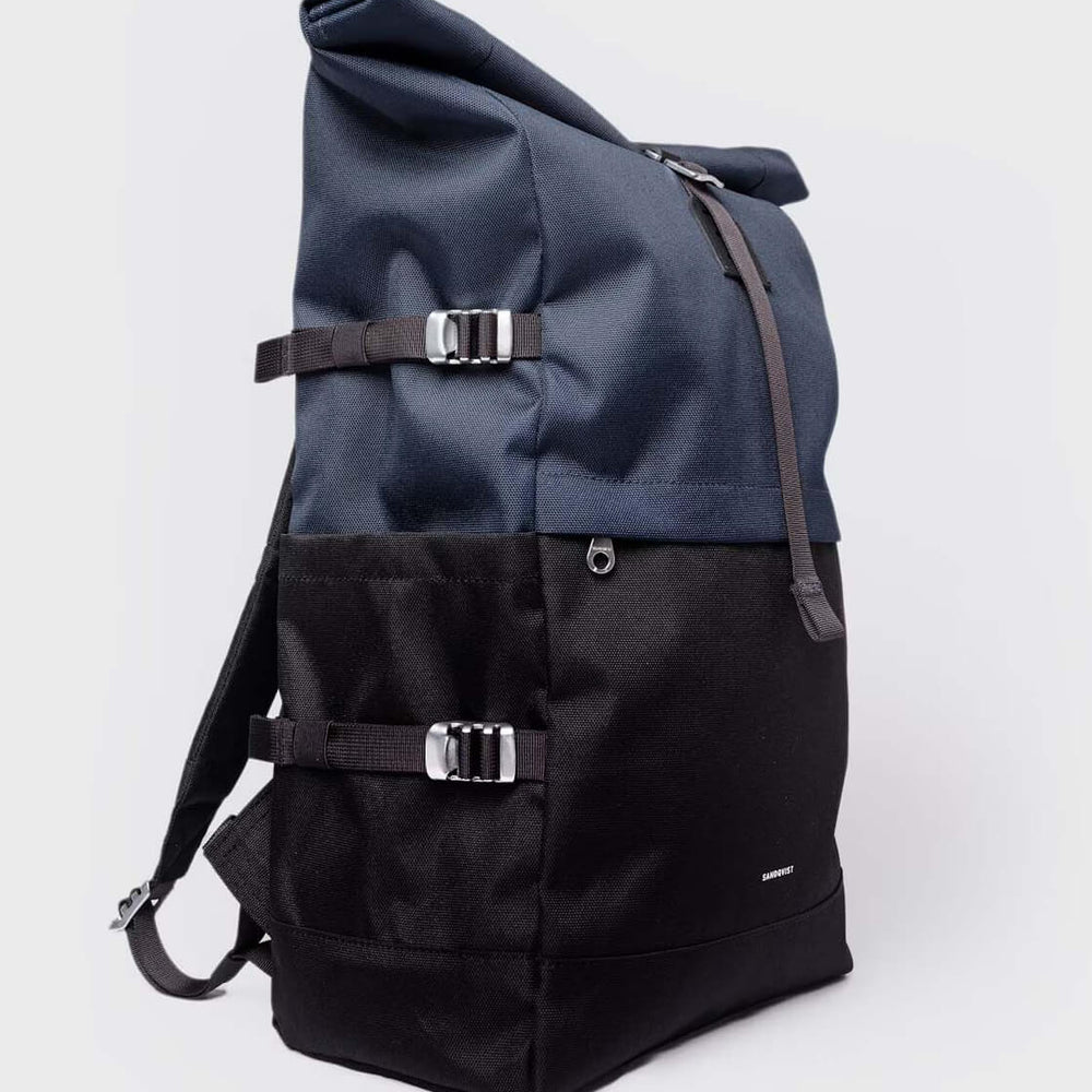 Sandqvist Backpack Rolltop L Icon blue multi black/ navy with black leather