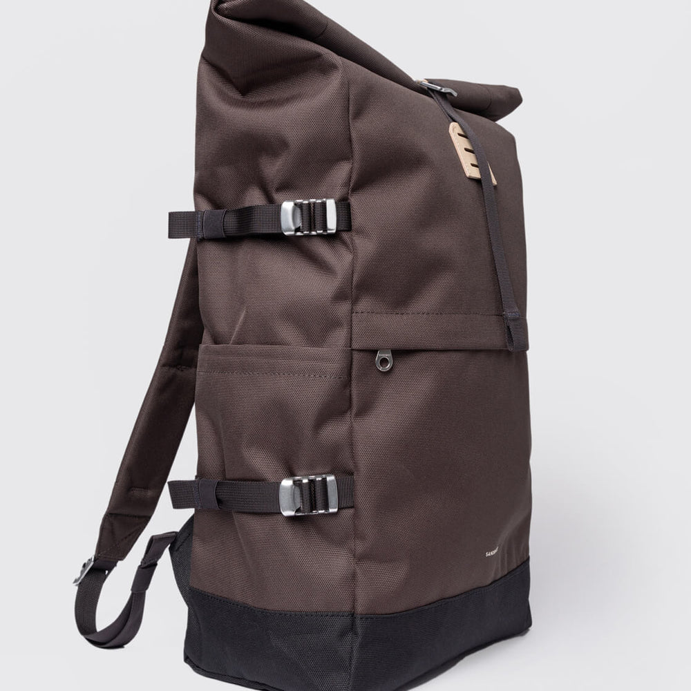 
                      
                        Sandqvist Backpack Rolltop L Icon brown with natural leather
                      
                    