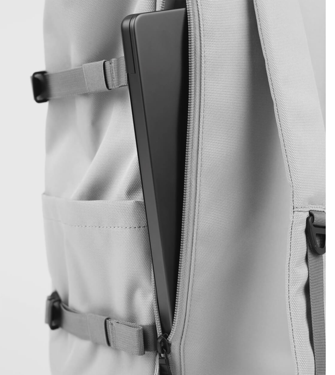 Sandqvist Backpack Rolltop L Icon grey light
