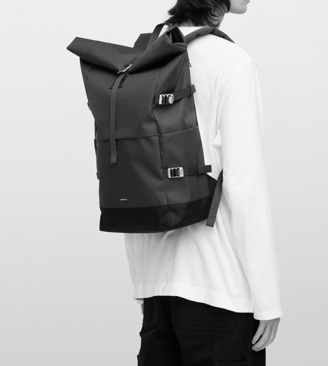 Sandqvist Backpack Rolltop L Icon grey multi dark with black leather
