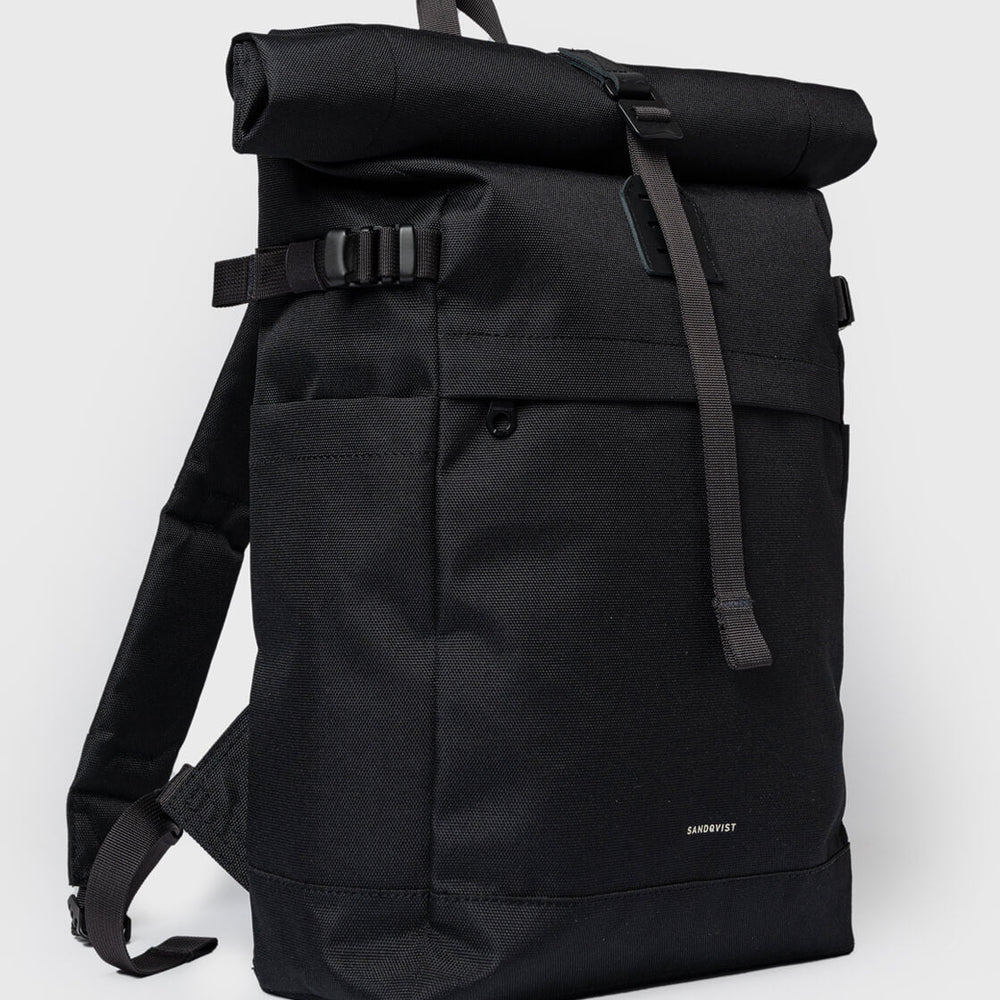 
                      
                        Sandqvist Backpack Rolltop M Icon black/black with black leather
                      
                    