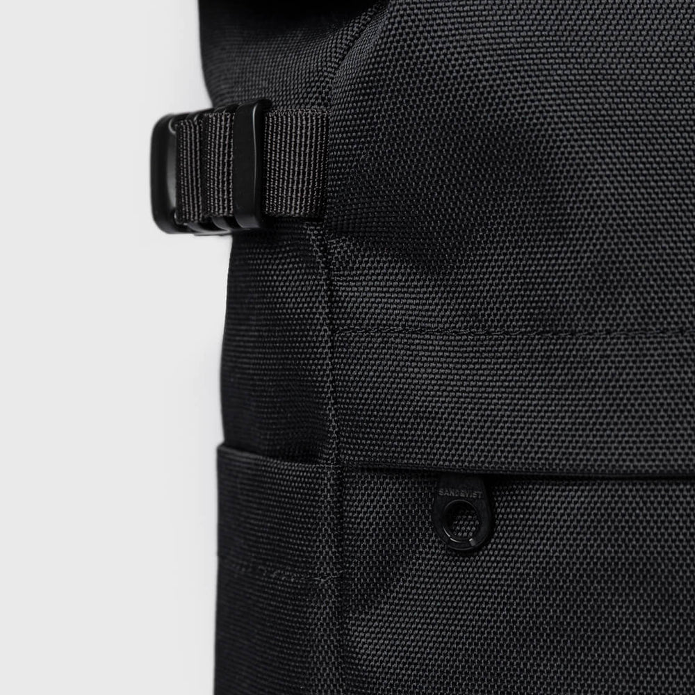 
                      
                        Sandqvist Backpack Rolltop M Icon black/black with black leather
                      
                    