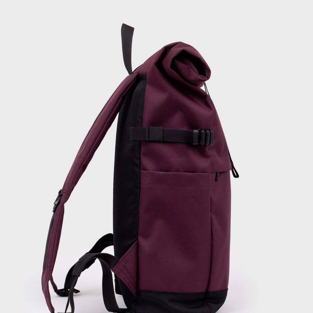 Sandqvist Backpack Rolltop M Icon red cabernet