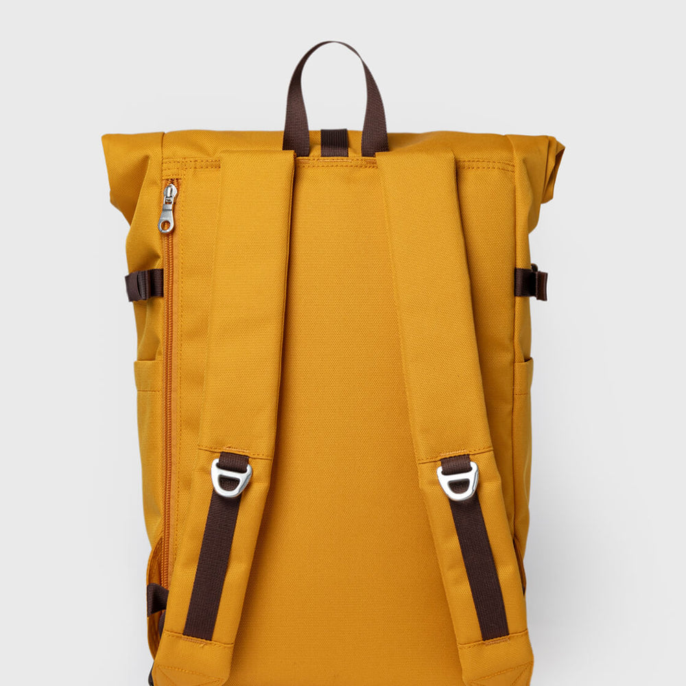 
                      
                        Sandqvist Backpack Rolltop M Icon yellow golden with natural leather
                      
                    