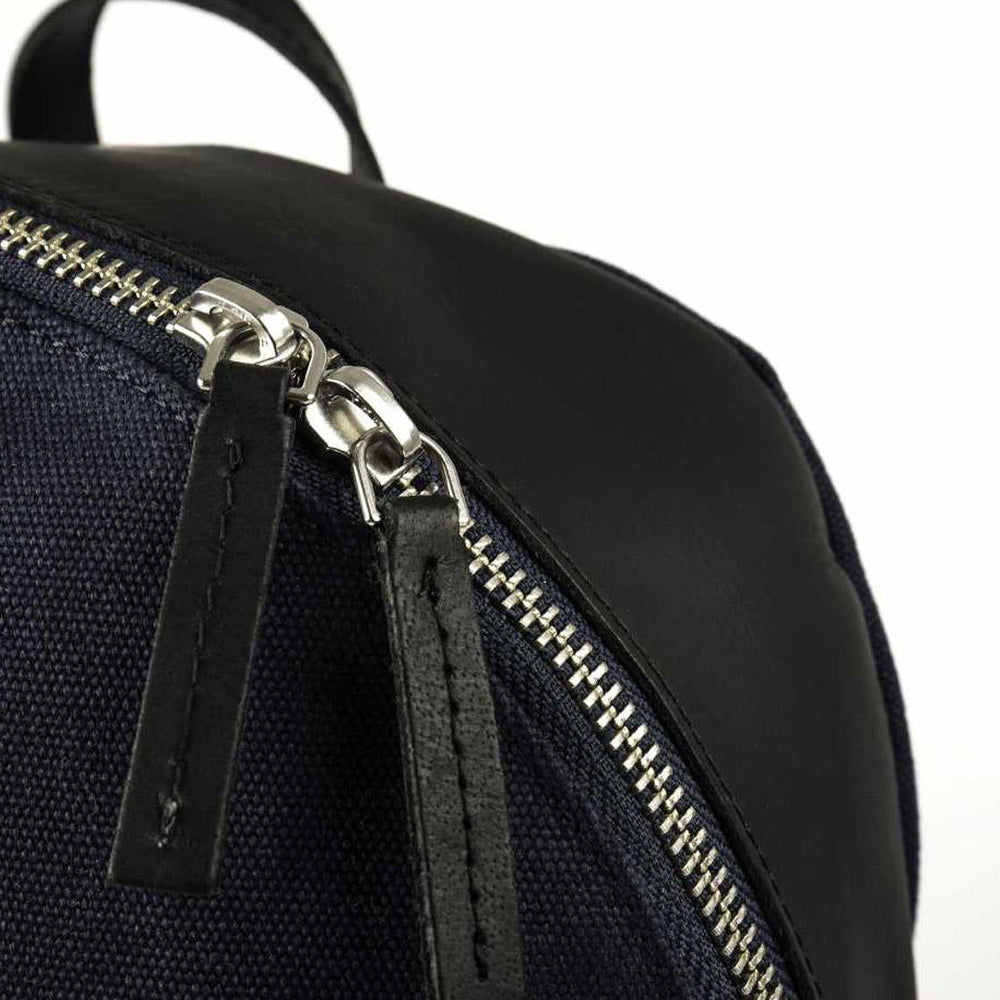 
                      
                        Sandqvist Backpack Samuel blue
                      
                    