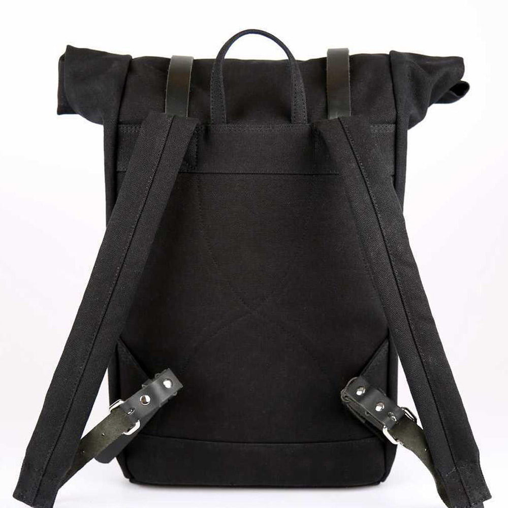 
                      
                        Sandqvist Backpack Stig Rolltop black
                      
                    