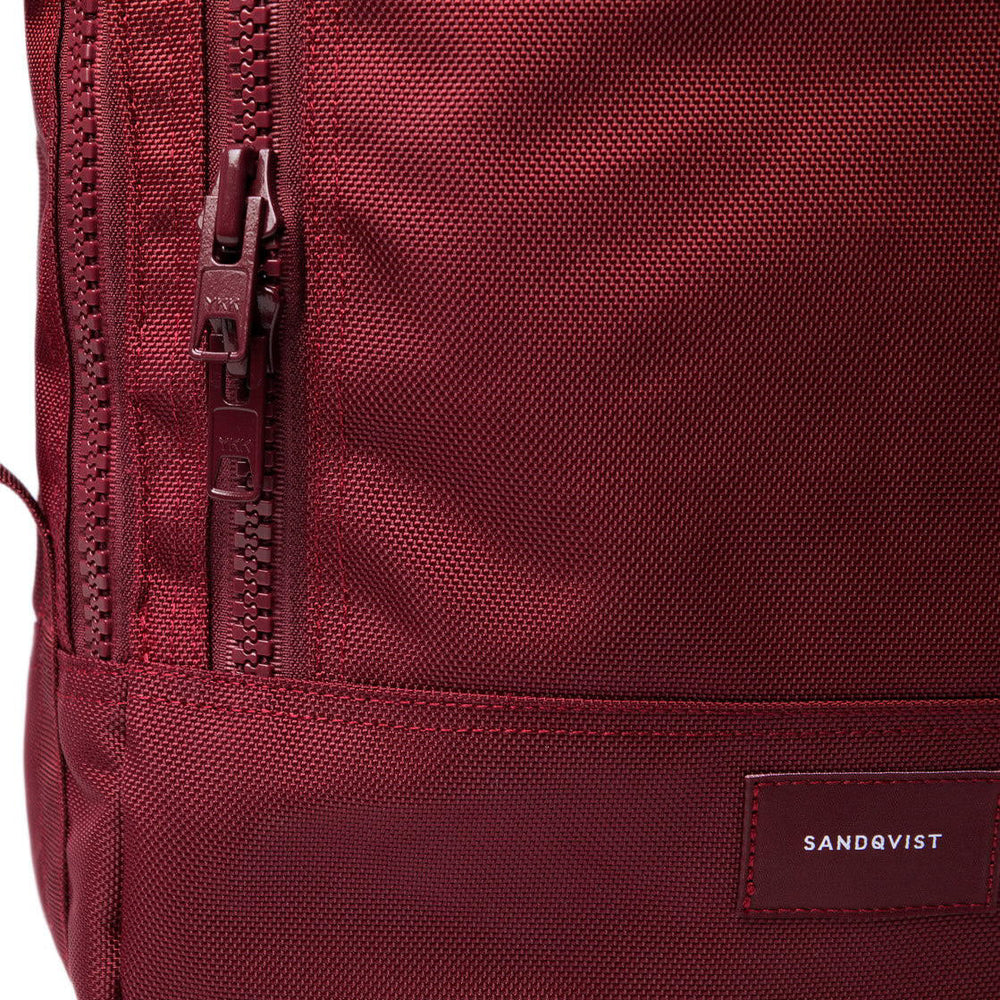 
                      
                        Sandqvist Backpack Tyre red burgundy
                      
                    