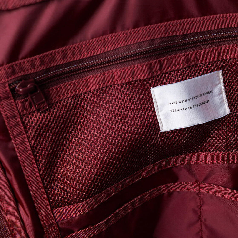 
                      
                        Sandqvist Backpack Tyre red burgundy
                      
                    