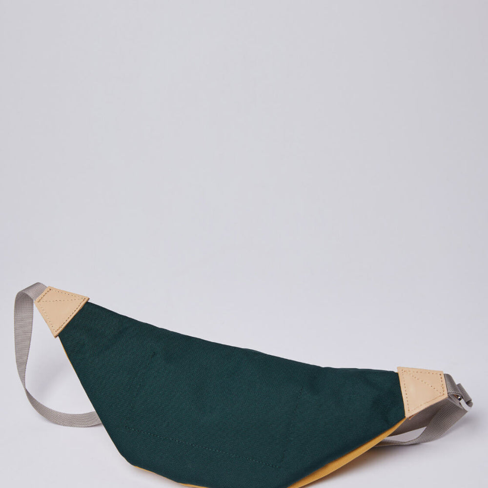 
                      
                        Sandqvist Bag Aste multi honey yellow/dark green
                      
                    