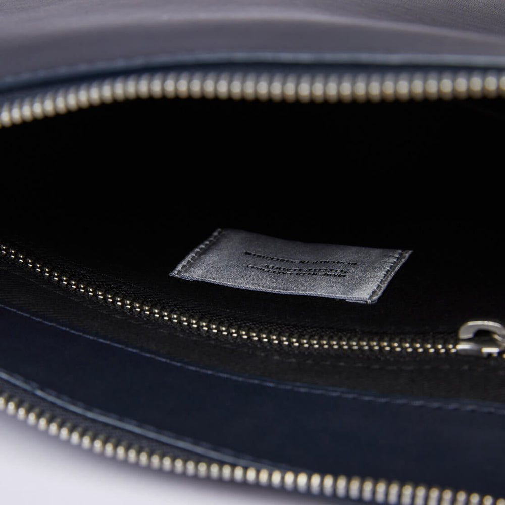 
                      
                        Sandqvist Bag Frances blue navy
                      
                    