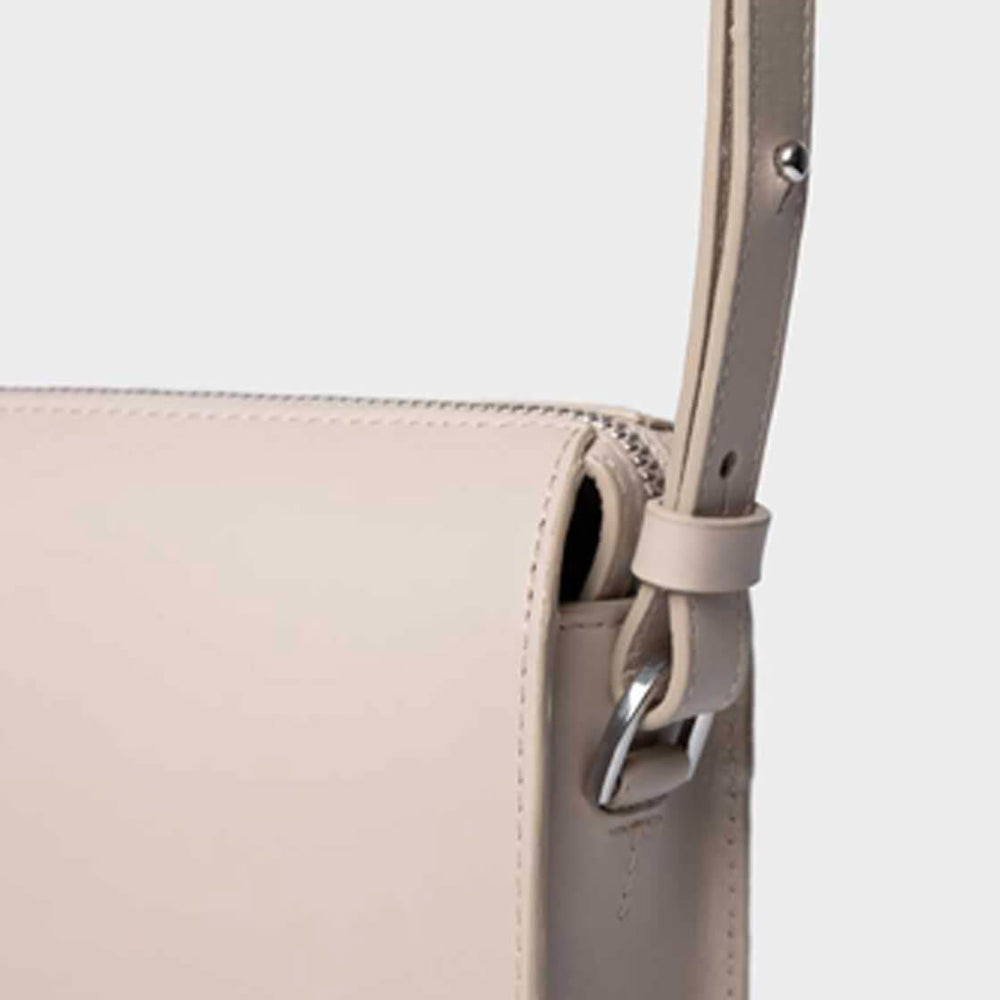 
                      
                        Sandqvist Bag Franka beige
                      
                    