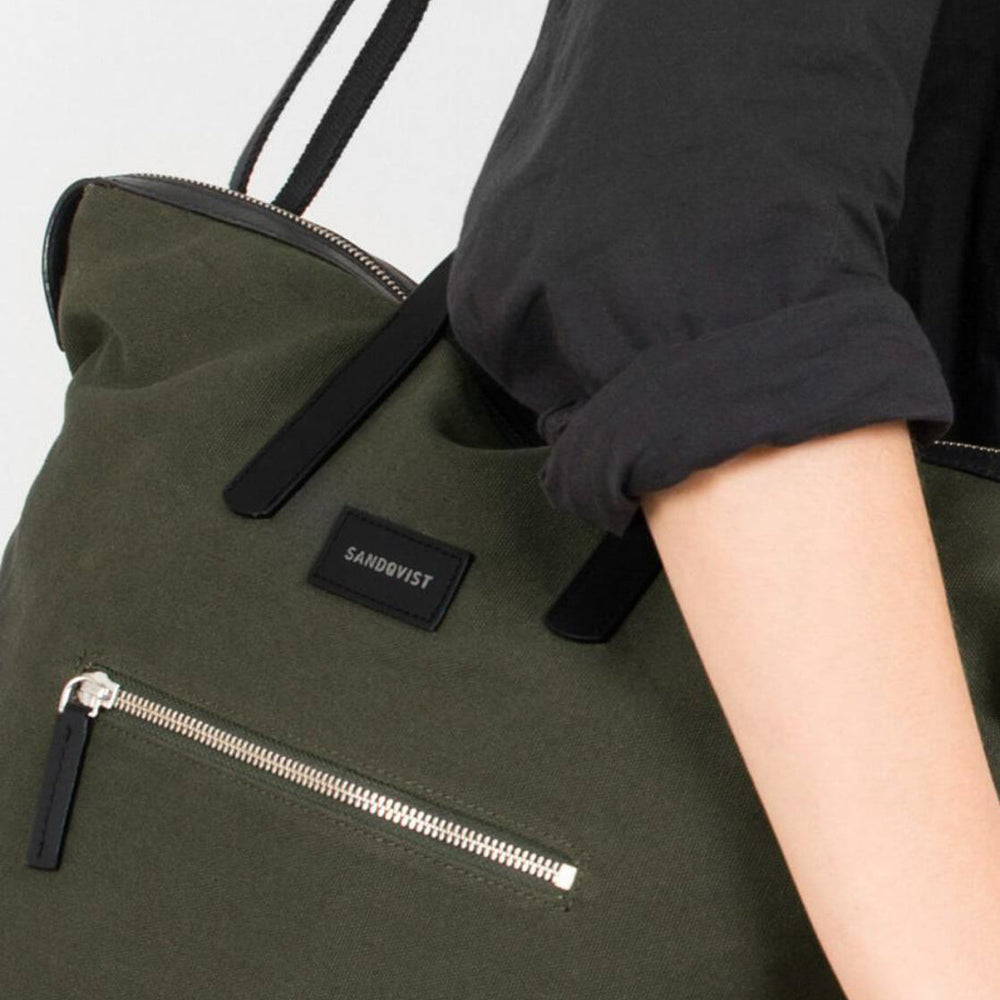 
                      
                        Sandqvist Bag Jussi green beluga
                      
                    