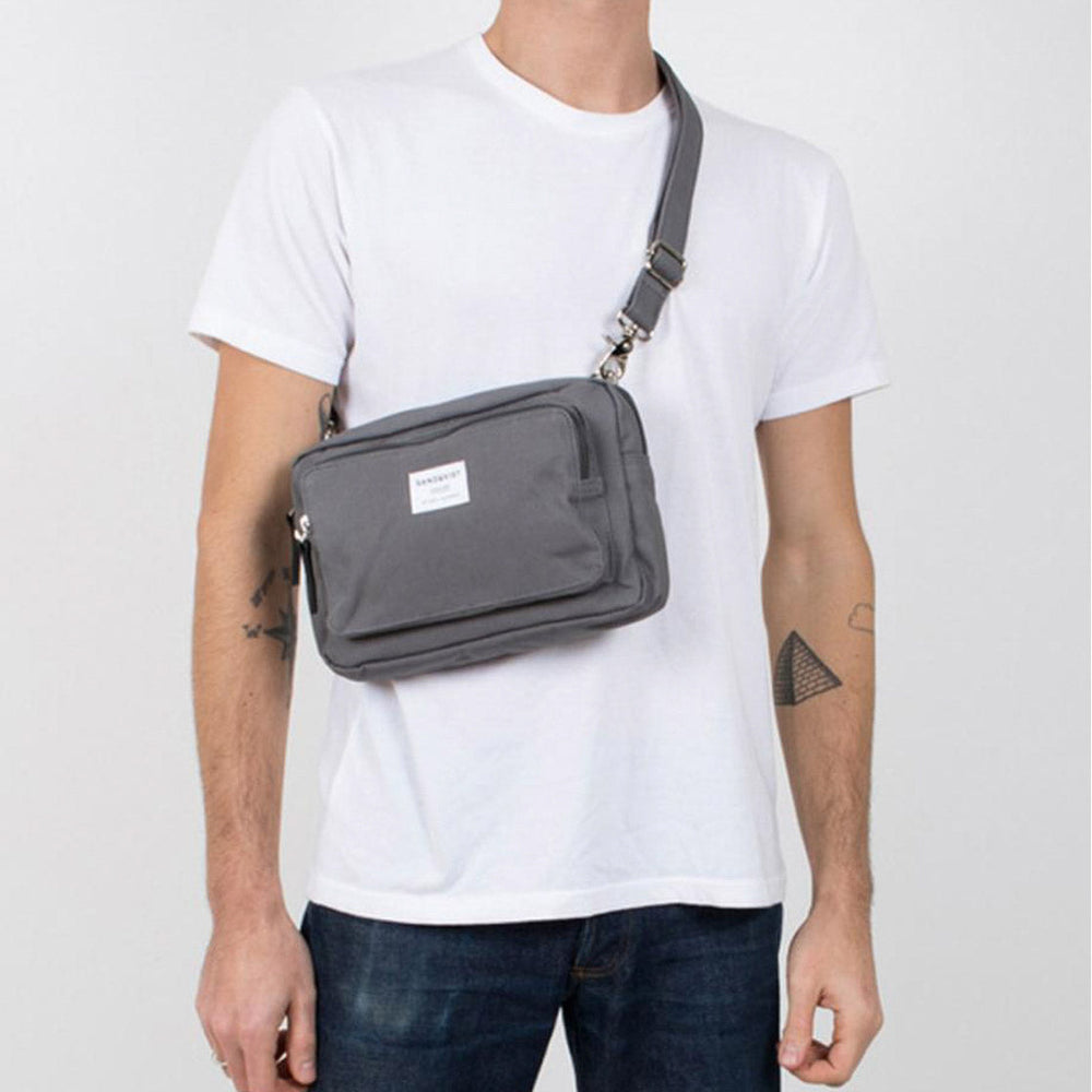 
                      
                        Sandqvist Bag Ryan grey
                      
                    