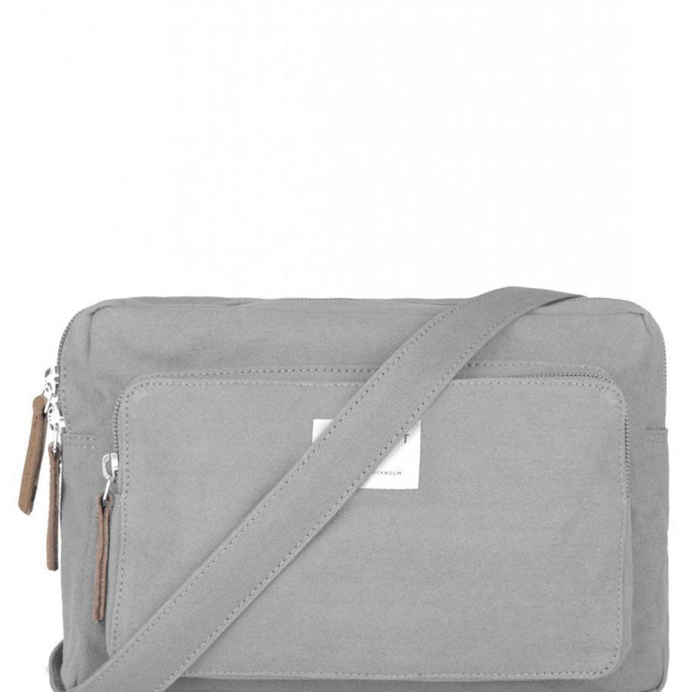 
                      
                        Sandqvist Bag Ryan grey
                      
                    