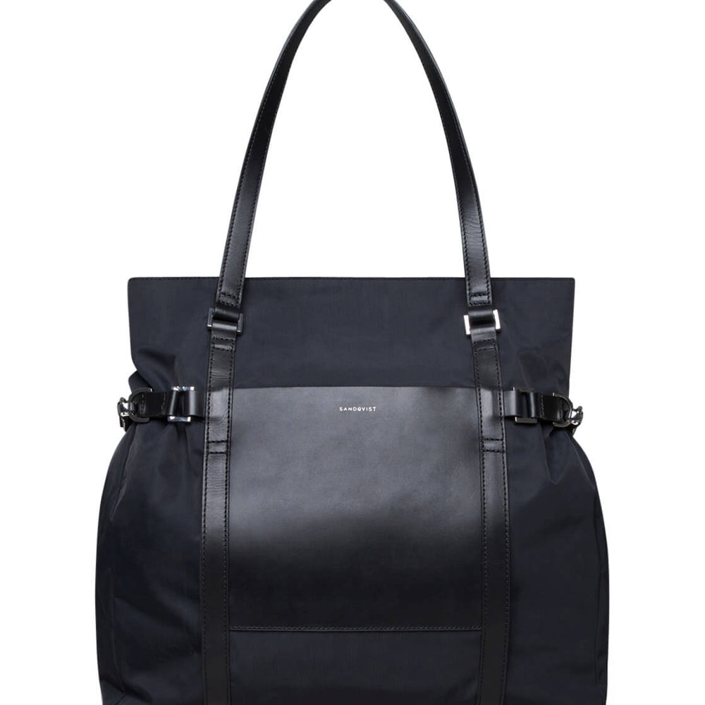 
                      
                        Sandqvist Bag Thea black
                      
                    