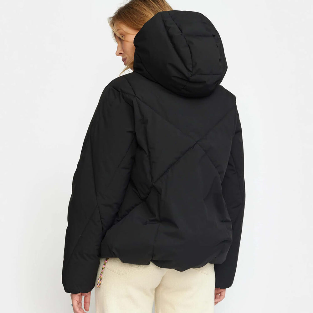 
                      
                        Selfhood W Winterjacket 77305 Hooded Puffer black
                      
                    