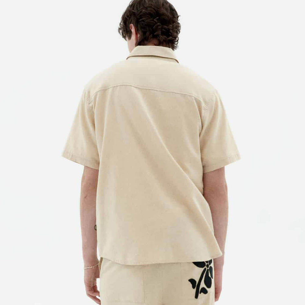 
                      
                        Thinking Mu Shirt SS Tom beige marygold
                      
                    