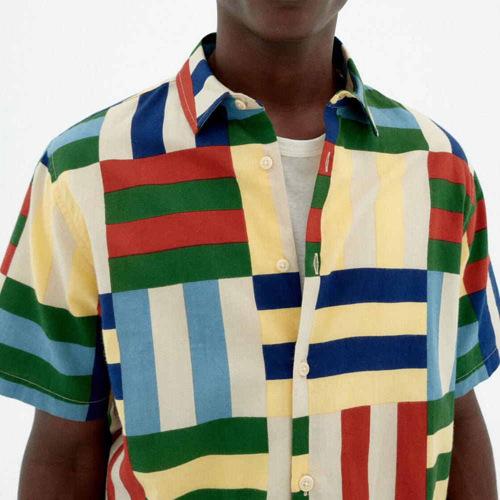 
                      
                        Thinking Mu Shirt SS Tom multi field
                      
                    