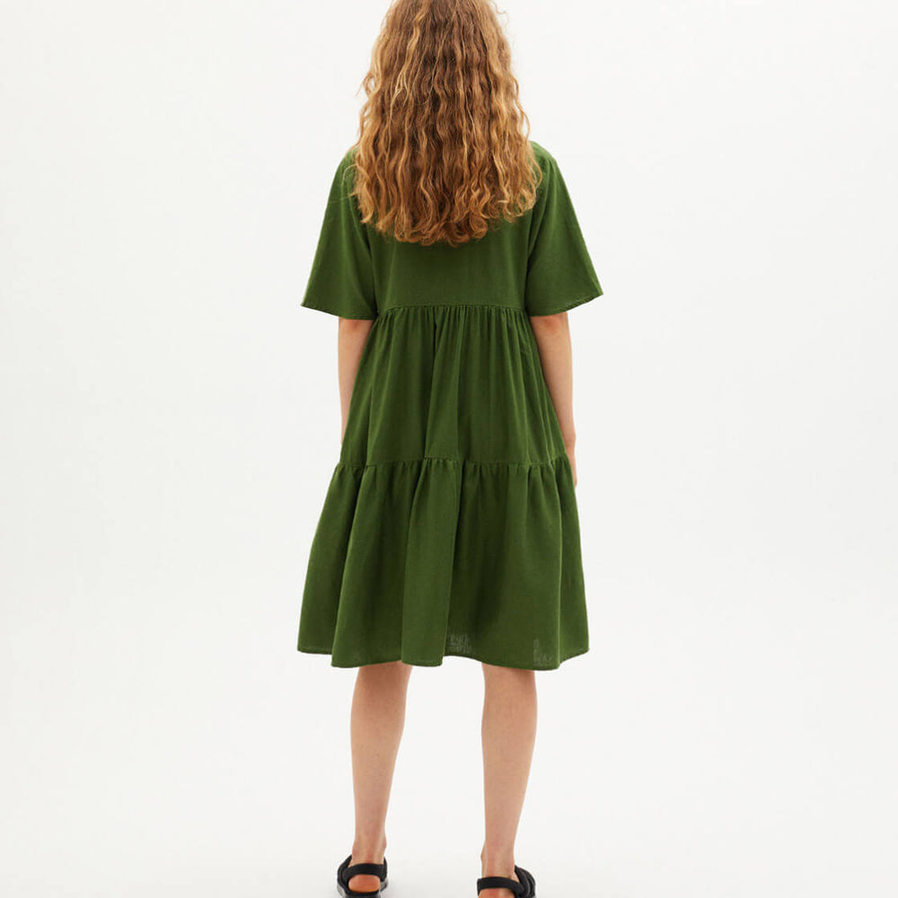 
                      
                        Thinking Mu W Dress Fresia Hemp green
                      
                    