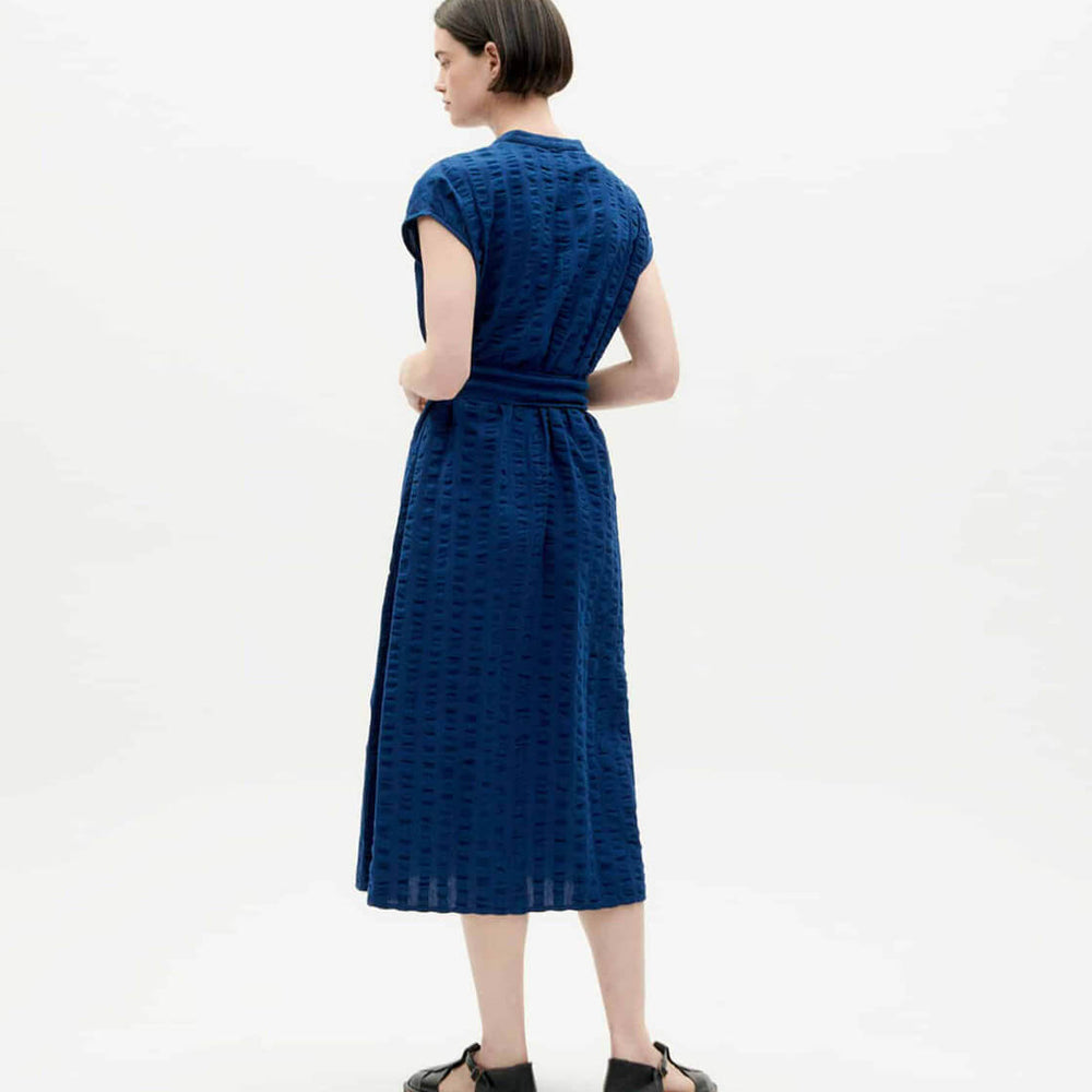 
                      
                        Thinking Mu W Dress Gretel Seersucker blue navy big
                      
                    