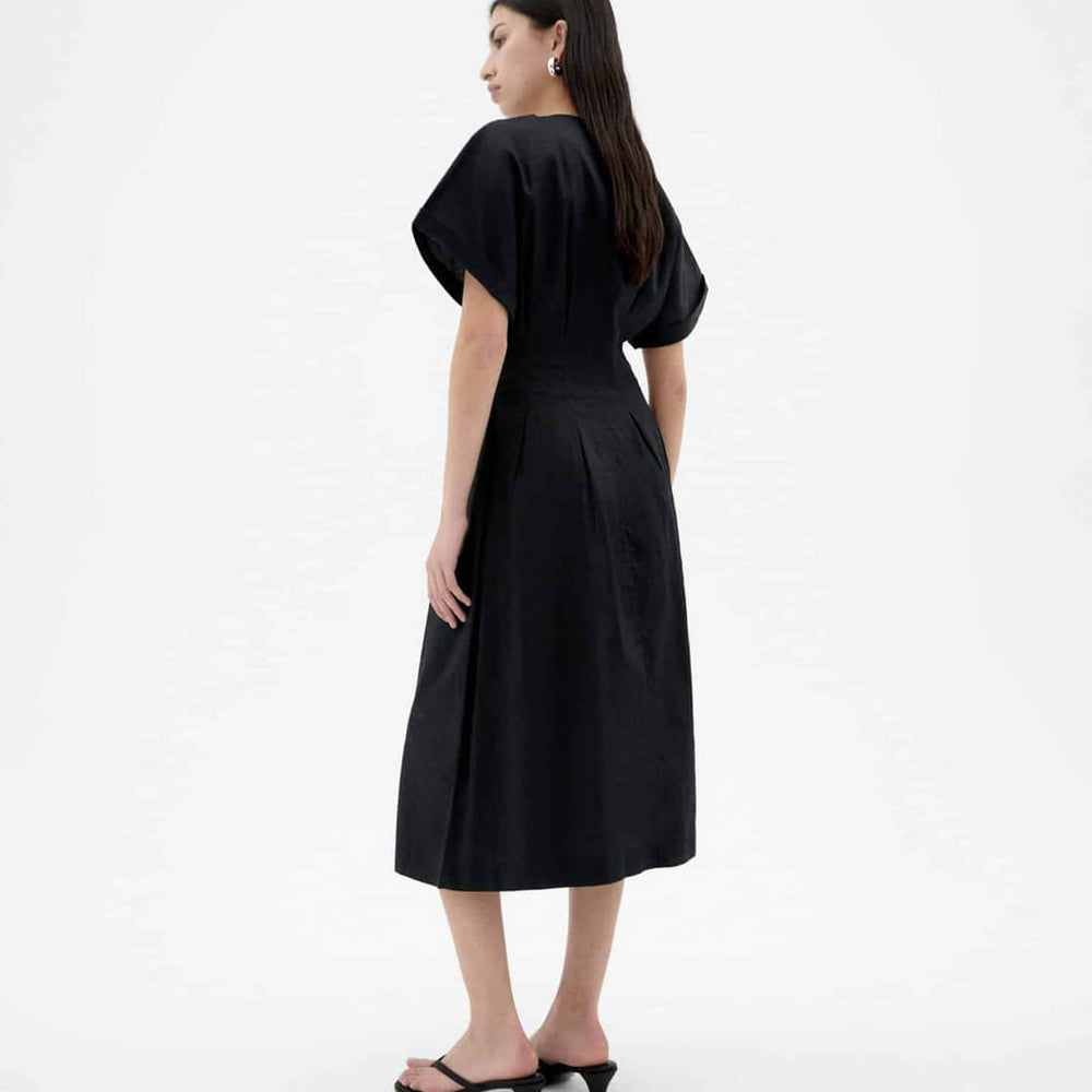 
                      
                        Thinking Mu W Dress Laura black
                      
                    