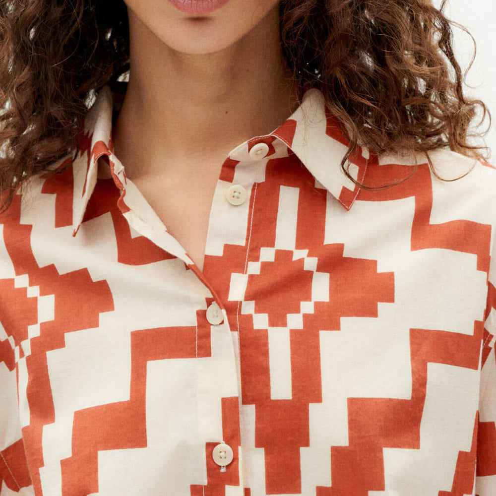 
                      
                        Thinking Mu W Shirt Kati red orange ilusion
                      
                    