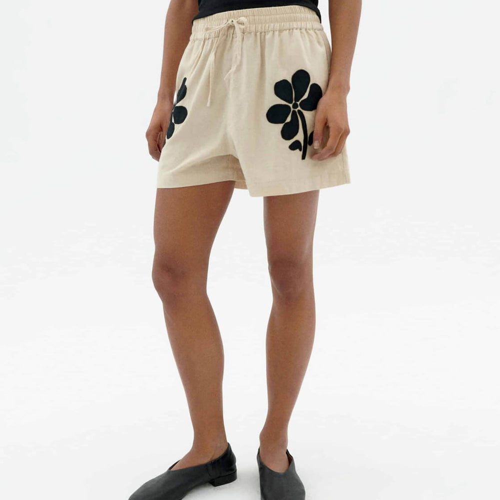 Thinking Mu W Shorts Geranio beige marygold