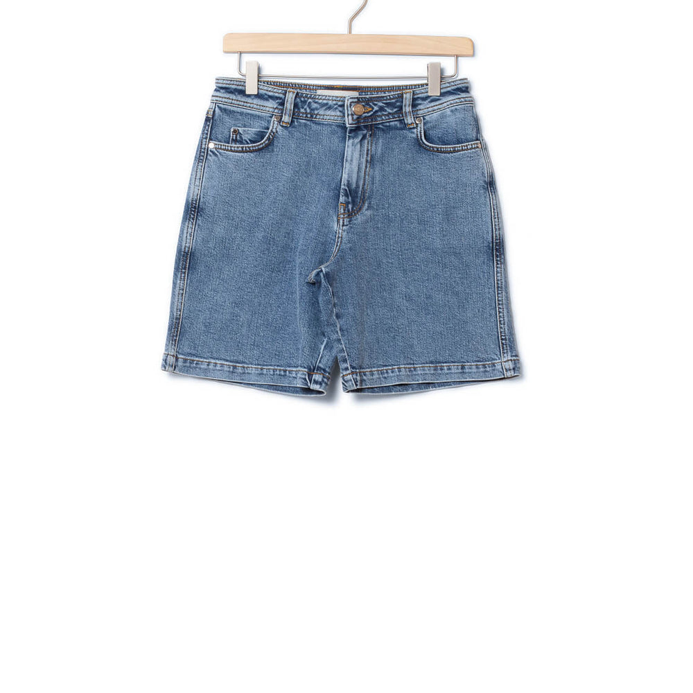 Thinking Mu W Shorts Jasmine blue light clean