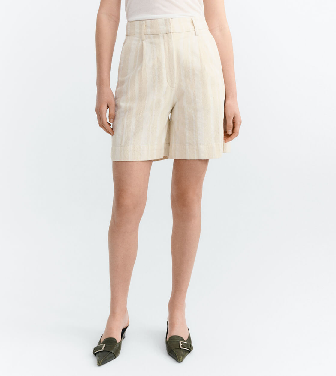 Thinking Mu W Shorts Lia beige raw dappled stripes