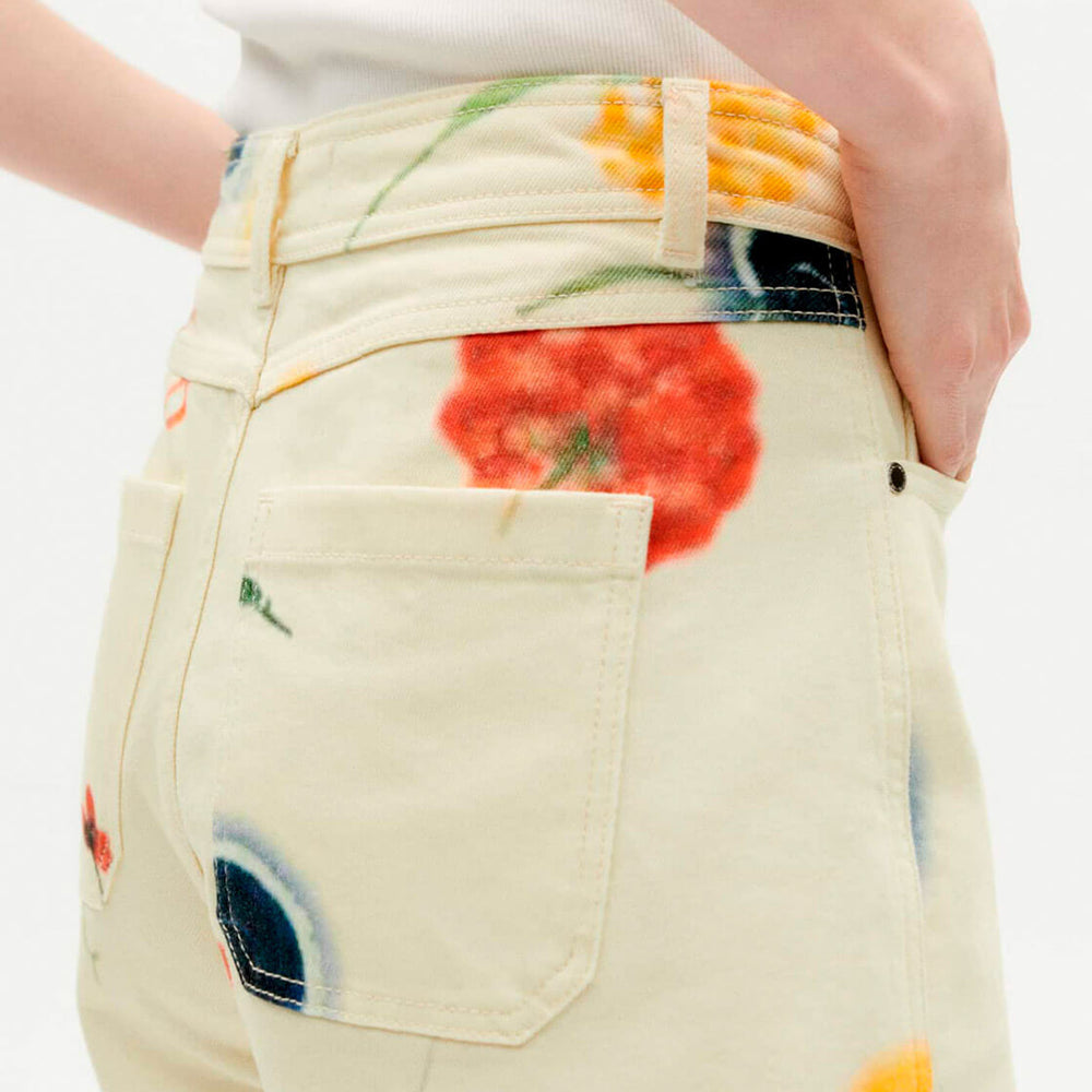 
                      
                        Thinking Mu W Shorts Luisa beige feuz blow
                      
                    