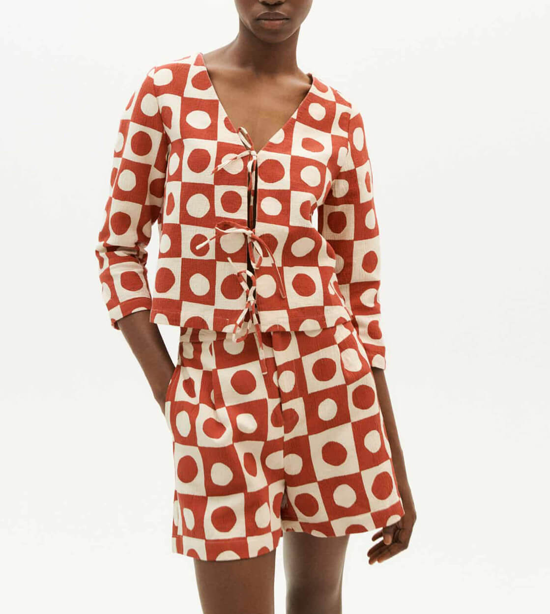 Thinking Mu W Shorts Narciso red big spots