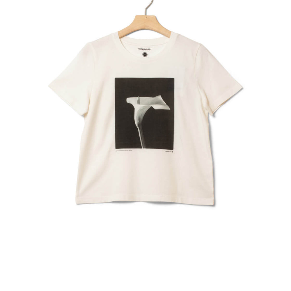 Thinking Mu W T-Shirt Ida Lily white snow