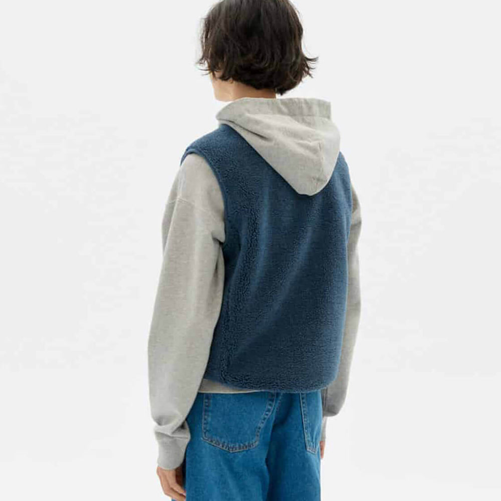 
                      
                        Thinking Mu W Vest Jay II blue fuzz
                      
                    