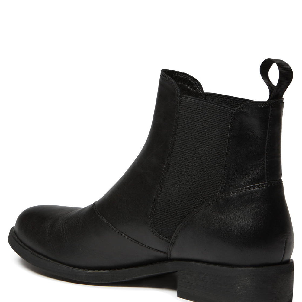 
                      
                        Vagabond W Shoes Cary black
                      
                    