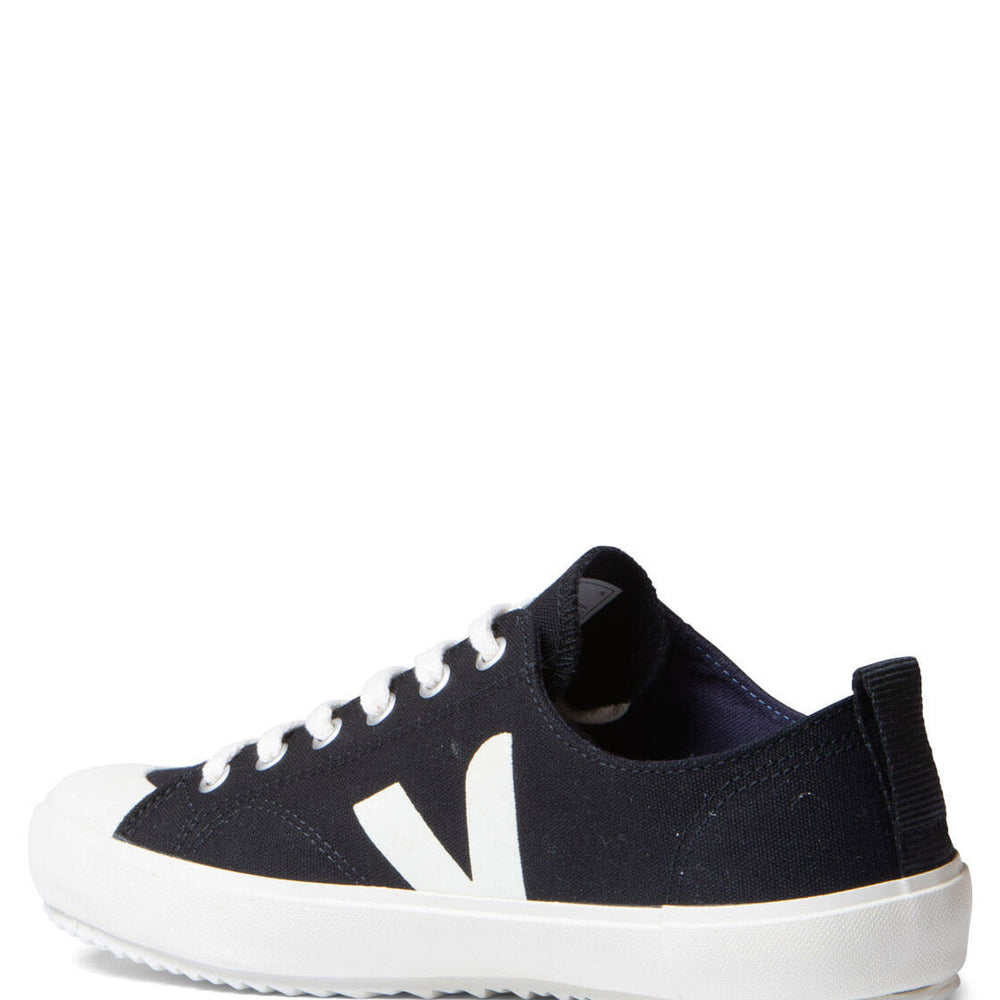 
                      
                        Veja Shoes Nova Canvas black pierre
                      
                    