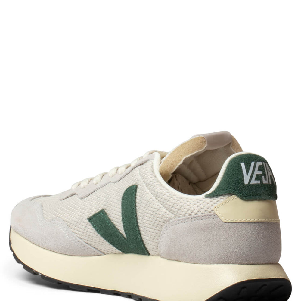 
                      
                        Veja Shoes Paulistana Alveomesh grey natural cyprus
                      
                    