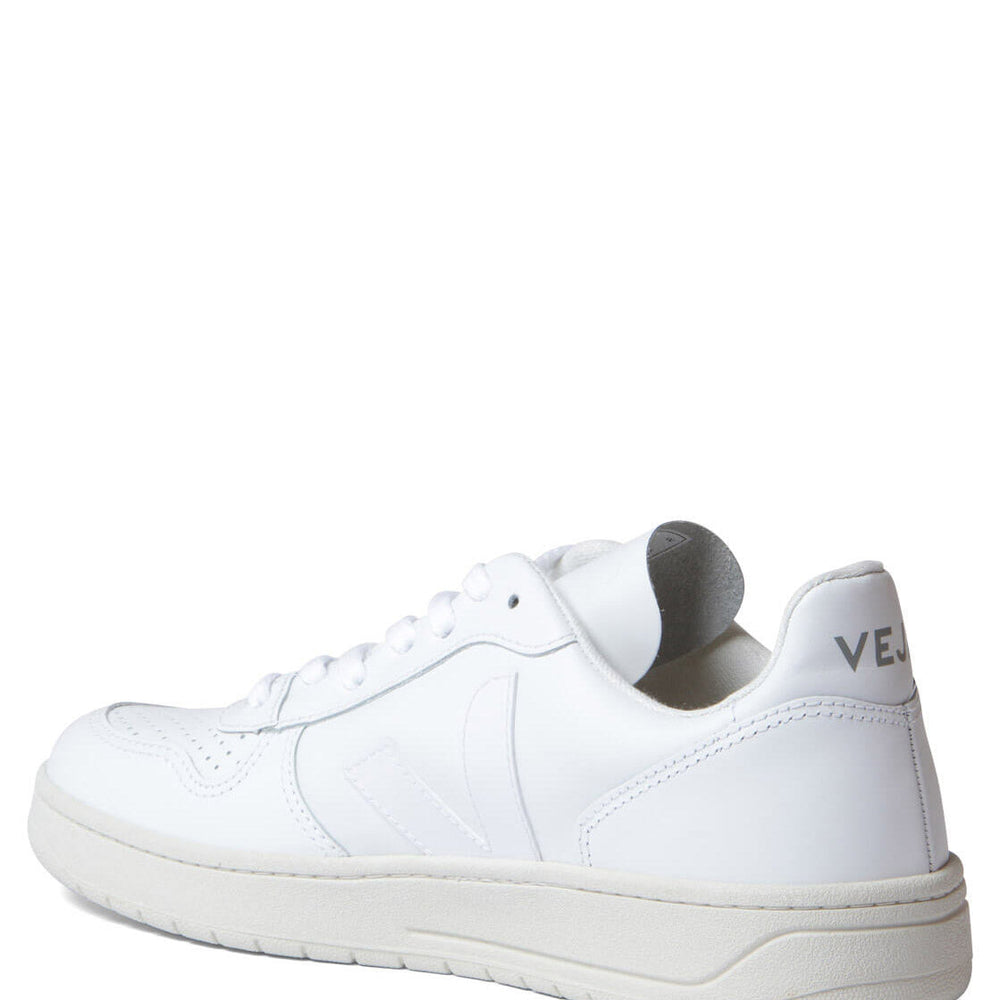 
                      
                        Veja Shoes V-10 Leather white extra
                      
                    