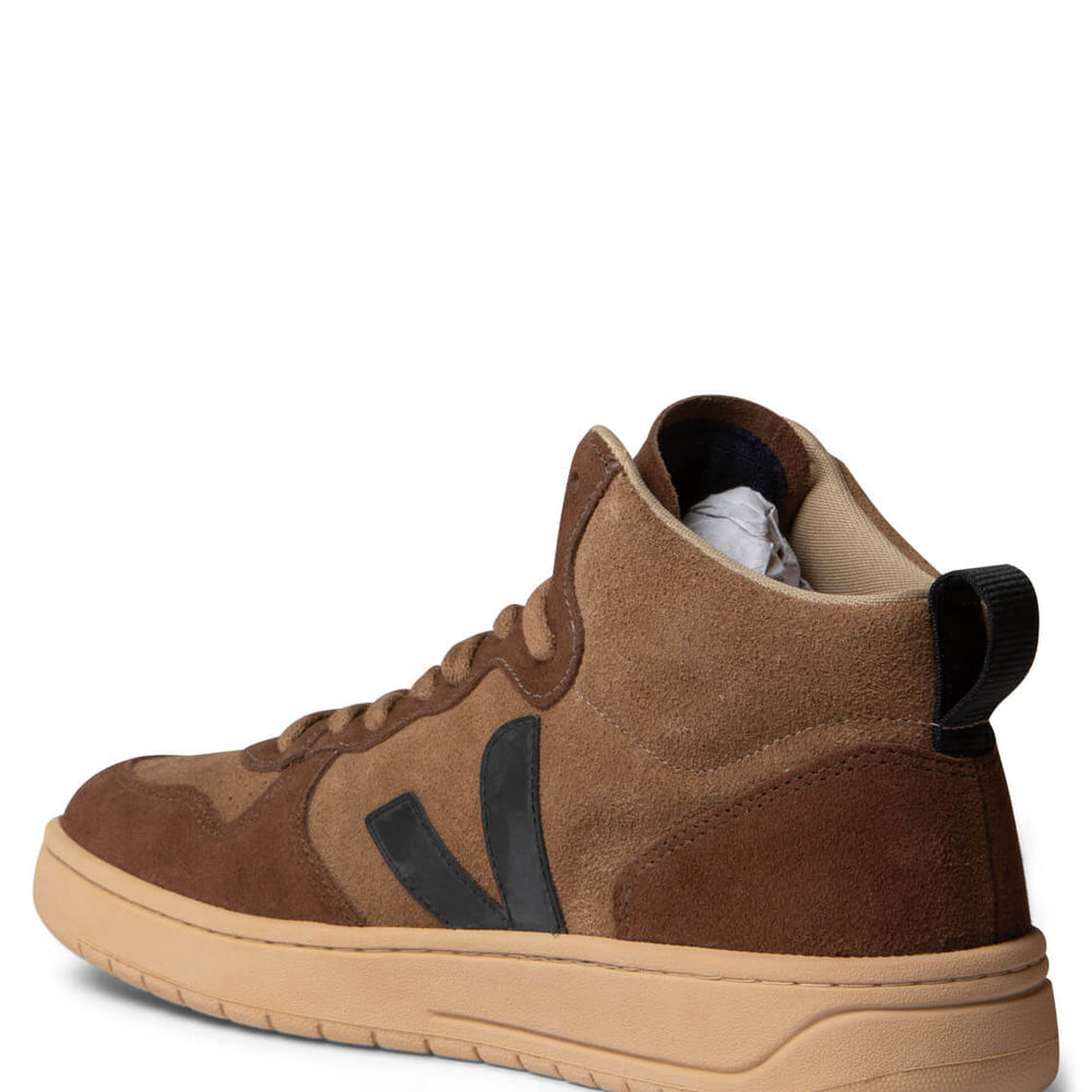 
                      
                        Veja Shoes V-15 Suede brown/black
                      
                    