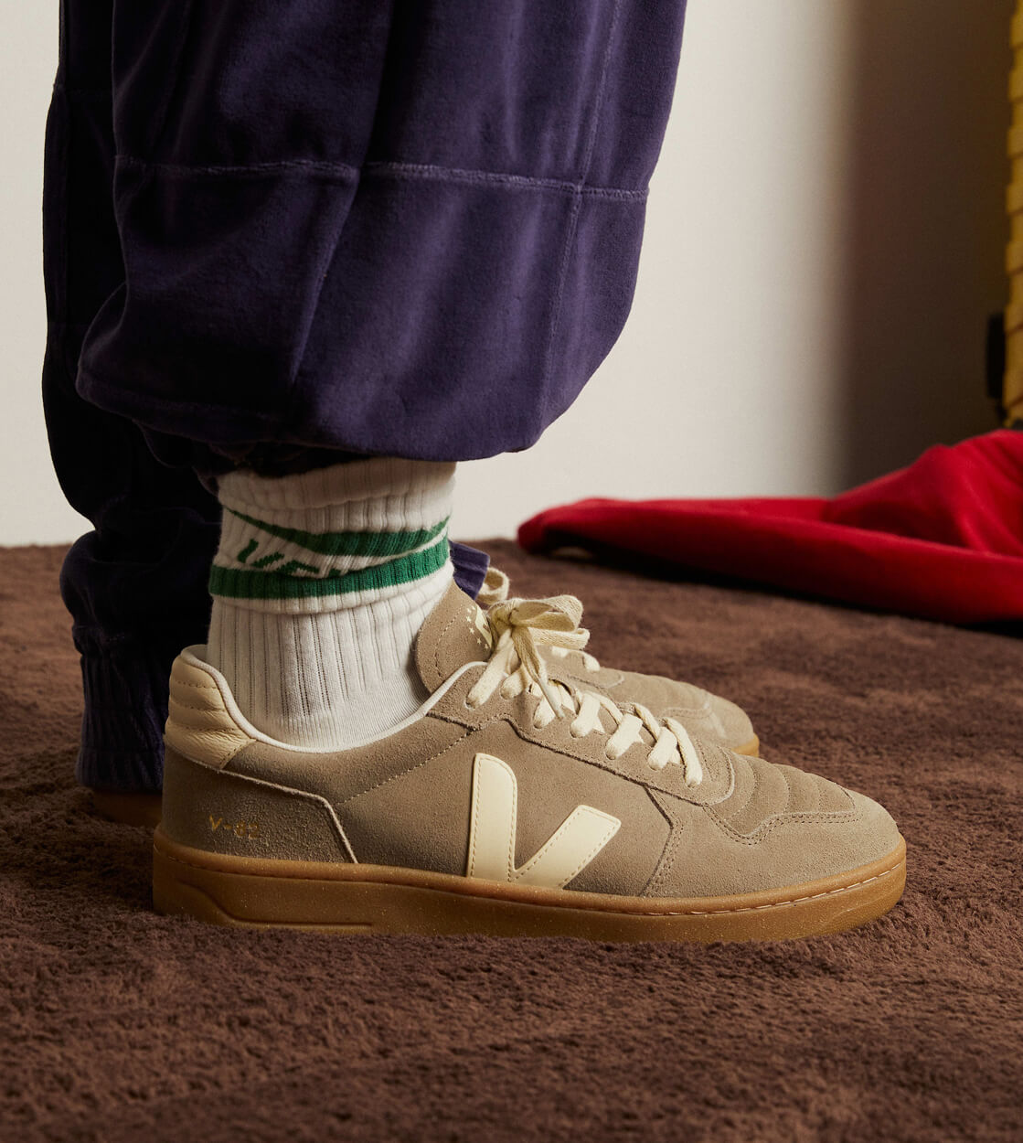 Veja Shoes V-82 II Suede beige taupe calcaire natural