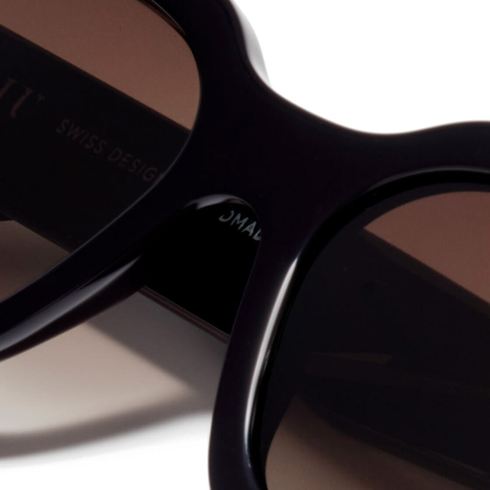 
                      
                        Viu Sunglasses Enchanted black
                      
                    
