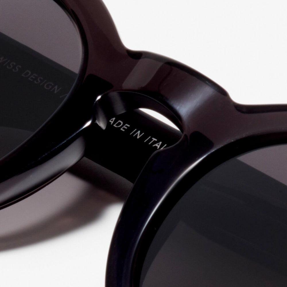 
                      
                        Viu Sunglasses Poppy Acetate Renew black transparent
                      
                    